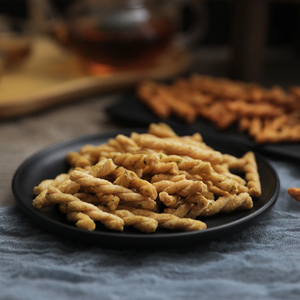 午喵 手工铁棍山药小麻花 酥脆网红零食海苔味甜辣味焦糖辫子200g