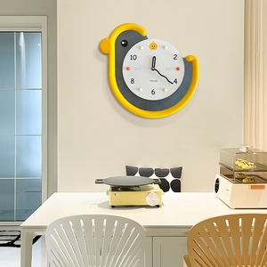 创意小黄鸭钟表挂钟客厅2024新款家用时尚静音时钟高级感表挂墙