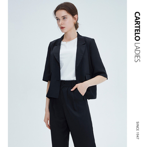 卡帝乐鳄鱼黑色休闲西装套装女夏季2024新款五分袖高级西服两件套