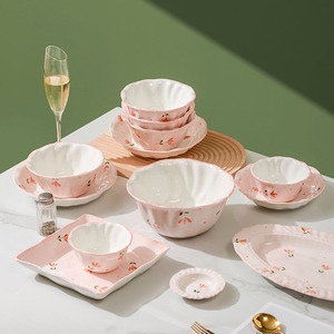 釉下彩家用碗碟套装小清新吃饭碗盘子组合韩式陶瓷餐具2024新款粉