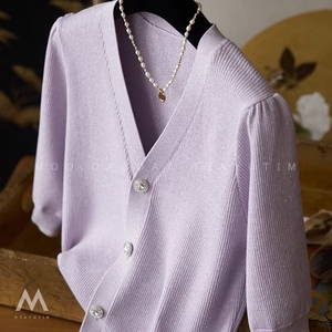 小众显白闪闪亮丝混织水钻扣V领紫色中袖针织开衫外穿通勤上衣潮