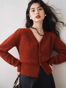 法式气质上衣红色v领短款针织开衫女秋季薄款正肩泡泡袖毛衣外套