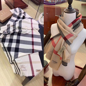 巴宝莉围巾围 淘宝拼多多热销巴宝莉围巾围货源拿货 阿里巴巴货源