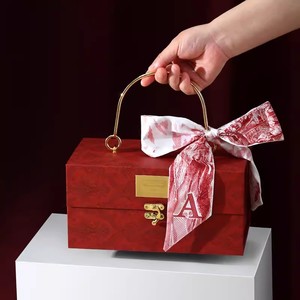 包上的红色丝巾绑包手柄缠包飘带伴手礼盒子装饰挂件包包提手丝带