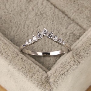 新款热销S925纯银小公主皇冠镶钻戒指 简约森系小清新女士戒指