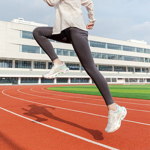 特步（XTEP）女鞋减震旋10pro新款运动慢跑轻便透气缓震跑步鞋女