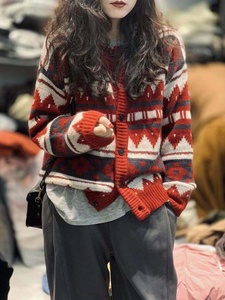 2023新款圣诞新年红色羊毛衫外套女复古小众设计感毛衣针织衫开衫