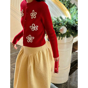 【清仓】复古减龄圆领红色毛衣女2024年秋冬新款重工钉珠针织衫