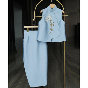 今年流行漂亮盐系轻熟小个子新中式国风蓝色马甲半身裙两件套装女