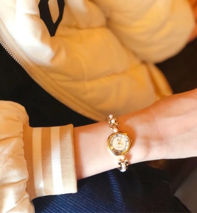 MIKIMOTO 御木本珍珠贝母表盘手表3-4mm极光淡水珍珠手链式腕表