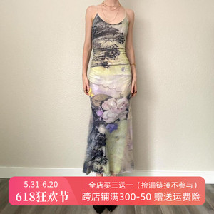 IUAE「静谧湖光」艺术感花色吊带裙女渲染印花U型领长裙包臀裙
