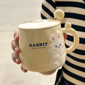 兔兔杯子陶瓷马克杯带盖勺情侣喝水杯卡通创意办公室咖啡早餐杯女