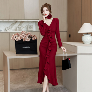日本红色连衣裙女春秋新款宴会晚礼服高级感法式气质修身包臀裙子