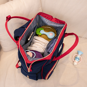 婴儿背包外出行妈妈包时尚多功能母婴包带娃出门超轻便双肩妈咪包