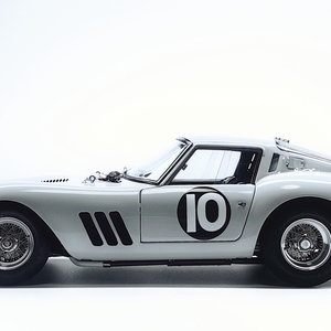1:18 cmc 法拉利 Ferrari 10号 白色 250gto 合金汽车模型收藏
