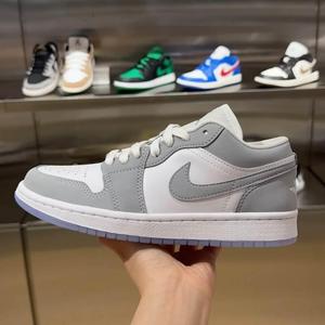 Nike/耐克女鞋Air Jordan 1 AJ1灰白烟灰雾霾低帮滑板鞋DC0774-10