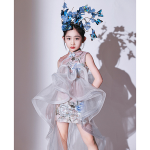 国潮女童模特T台走秀礼服时装中国风高级服装演出服儿童潮服童装
