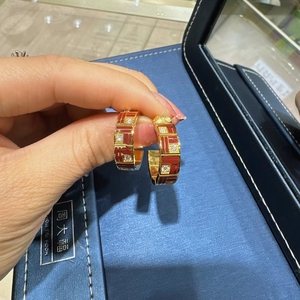 周大福传福系列福字足金黄金钻石耳钉 新款时尚纯金素金正品RU534