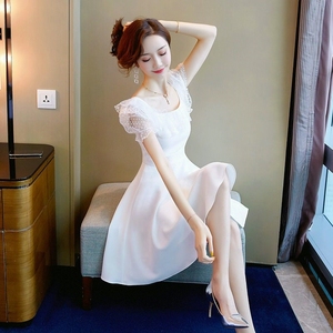 2024年新款夏季仙女裙子超仙短款女气质小个子白色蕾丝礼服连衣裙