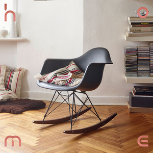 现货 瑞士Vitra RAR 伊姆斯塑料扶手摇摇椅休闲椅靠背椅家用椅子