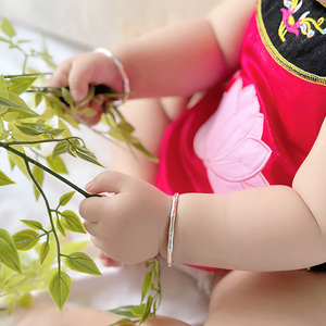 宝宝银手镯光面竹节实心一对镯子纯银9999婴儿银手环满月周岁礼物