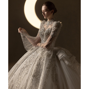 法式长袖白色婚纱2024新款新娘宫廷风高级质感重工奢华大拖尾主纱