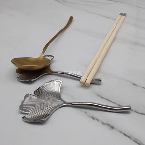 创意筷子架304不锈钢轻奢精致筷子托样板间放筷子勺架银杏叶筷枕