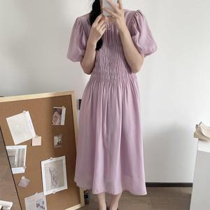 1688上海兰芝服饰有限公司温柔风短袖连衣裙夏装新款设计感松紧褶
