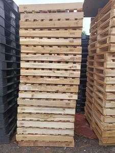 贵州二手实木托盘叉车货架防潮栈板物流木质卡板垫仓板地台木托板