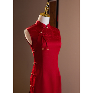 红色旗袍年轻款敬酒服新娘2024新款女夏季新中式无袖长款订婚礼服
