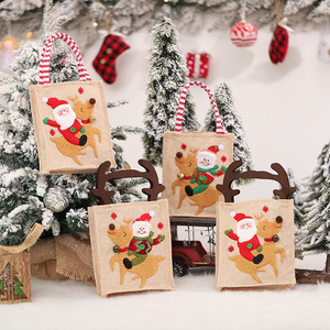 圣诞礼物袋创意可爱麻布机绣老人雪人图案礼品袋鹿角手提糖果袋