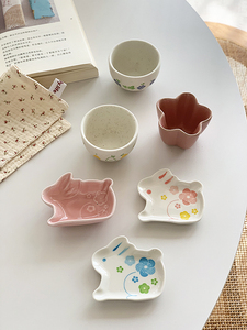 安木良品 外贸出口 日式ins迷你可爱兔子樱花陶瓷碟子酱油果酱碟