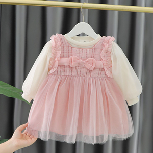 婴儿衣服2024新款网红时髦小公主连衣裙6七8九个月一岁女宝宝春装
