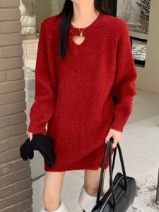 红色毛衣女秋冬新款亮丝镂空针织衫高级感宽松中长款打底连衣裙潮