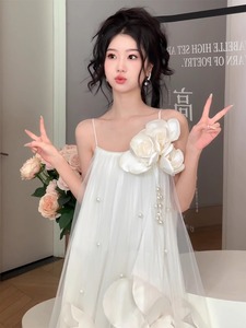 白色高级感晨袍结婚敬酒服小个子订婚礼服生日聚会连衣裙轻婚纱女