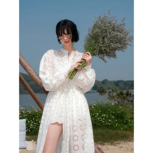 白色蕾丝连衣裙女夏季新款法式镂空开衫长裙高级感大码显瘦直筒裙