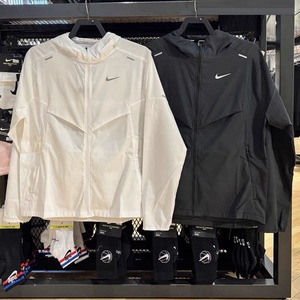 Nike耐克夏季新款休闲防晒衣男薄款梭织外套运动夹克防风衣CZ9071