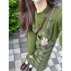 韩版复古绿色针织毛衣格纹背带裙艺术温柔甜美风两件套装裙子秋