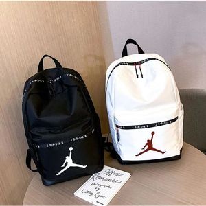 耐克Nike双肩包大容量Jordan书包AJ初高中大学生休闲旅行运动背包