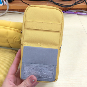 日本kokuyo国誉可站立手机笔袋驼黄色帆布日系大容量多功能文具盒