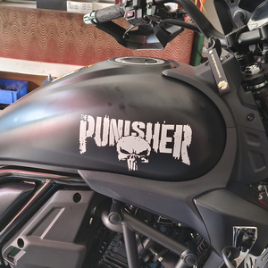哈雷883摩托车贴花个性贴纸印第安纳漫威惩罚者油箱摩托车反光贴