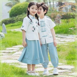 巴拉巴柆六一儿童节表演服装男女童唐装国学小学生幼儿园合唱韩版
