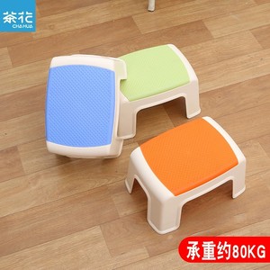 茶花加厚塑料小凳子儿童卡通板凳矮凳成人防滑创意家用洗手凳浴室