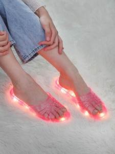 会发光的水晶拖鞋亮灯水晶拖鞋生日礼物凉鞋闺蜜室内防滑搞怪创意