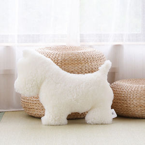 AUSKIN澳世家卷花羊毛抱枕客厅沙发儿童房卡通狗狗靠垫3D剪影狗靠