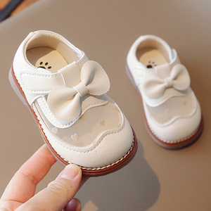 女童皮鞋春夏婴儿0-1-3岁半学步鞋女宝宝软底防滑公主鞋小童透网4
