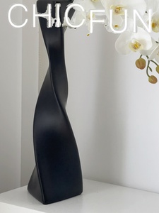 新品花瓶摆件客厅陶瓷艺术高级感装饰品现代简约细长玄关落地软装