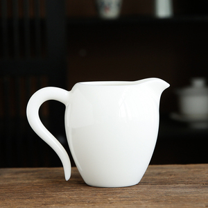 羊脂玉瓷美人公道杯德化白瓷陶瓷茶海分茶器功夫茶具匀杯分茶器
