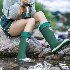 迪卡侬雨鞋女款成人洋气时尚情侣雨靴高筒登山户外防水靴防滑男