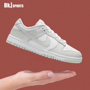 Nike耐克DUNK LOW女鞋冬季白灰雾霾低帮复古运动休闲板鞋DD1503